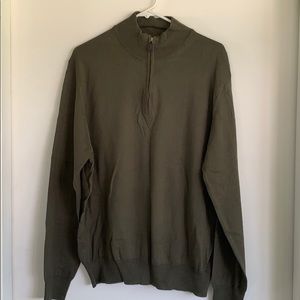 Lines Rossi sweater.